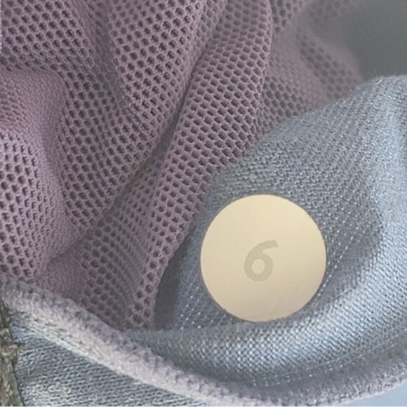 Lululemon Scoop Nec *Luon Wee Are From Space Blue 6 Tank top - Picture 9 of 13